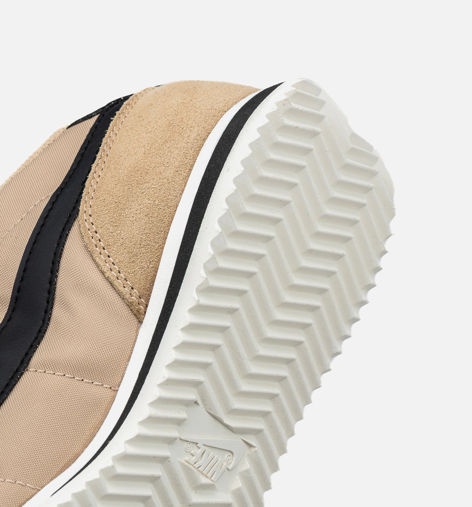 Cortez Womens Lifestyle Shoe Desert Sail Black