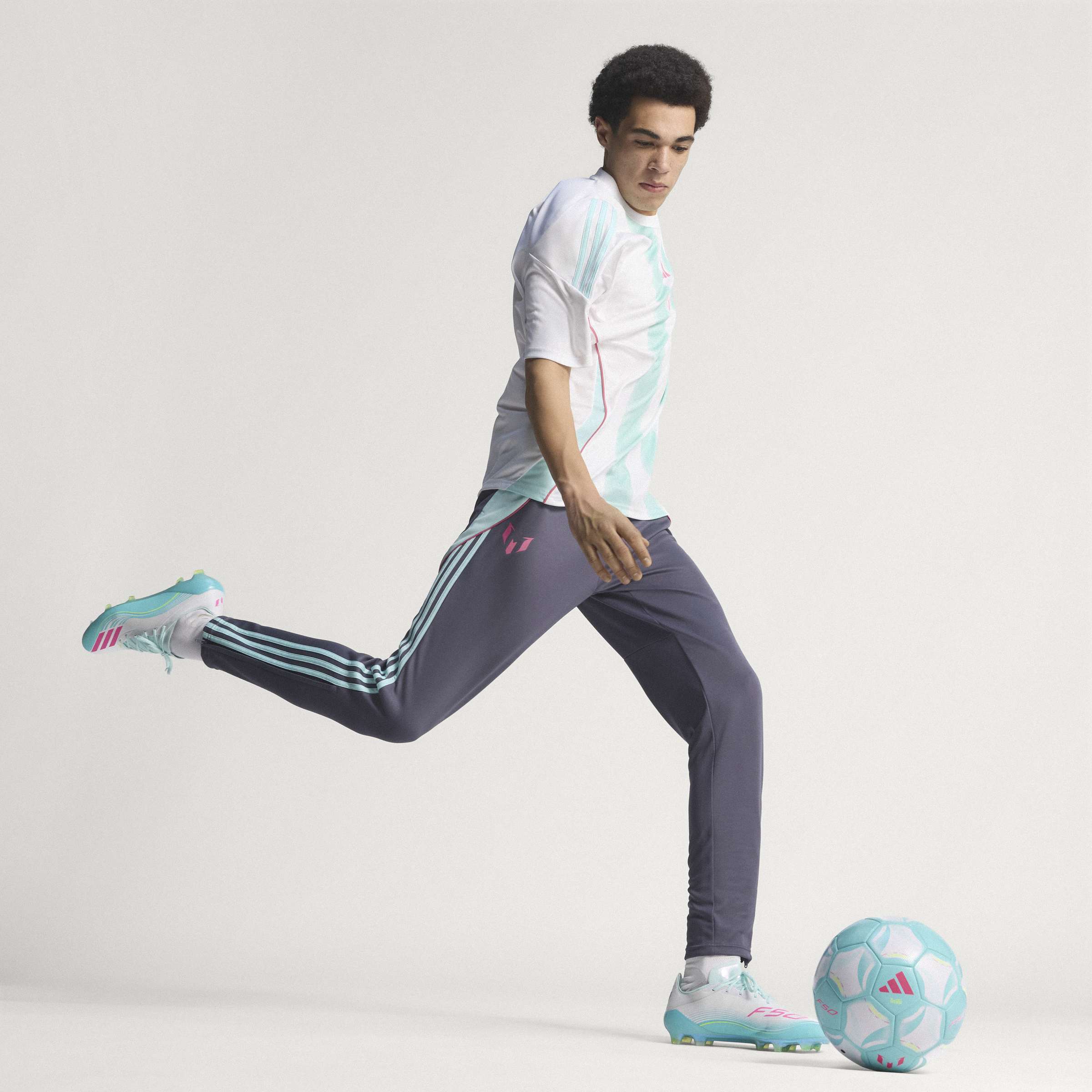 adidas F50 Messi Elite FG Firm Ground Mens Soccer Cleats White Pink Aqua