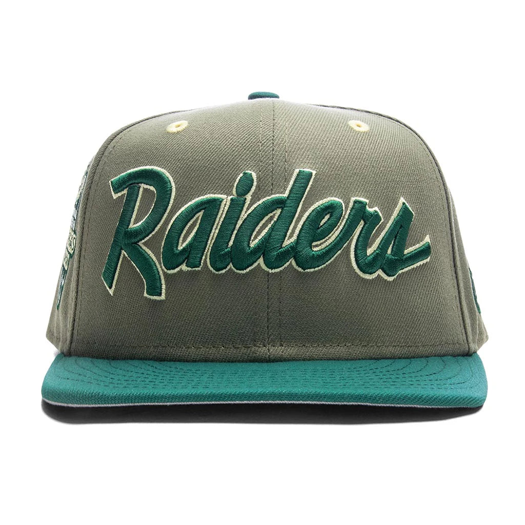 Feature x New Era 59FIFTY Fitted Las Vegas Raiders Green Back Emerald Green