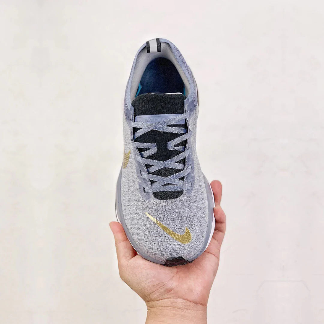 Nike Invincible Run 3 Azul Dourado