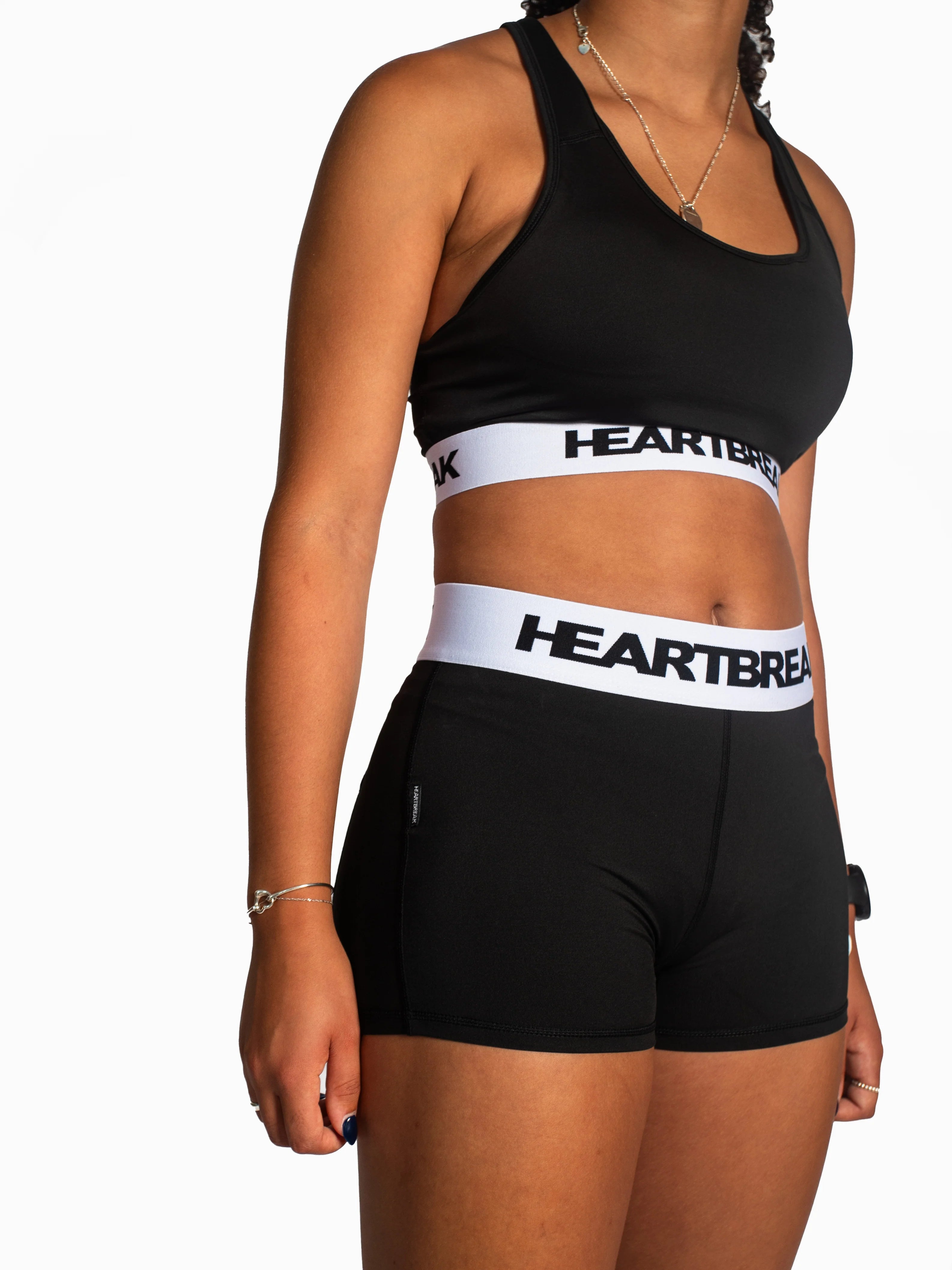Heartbreak Womens Sendy 25 Shorts