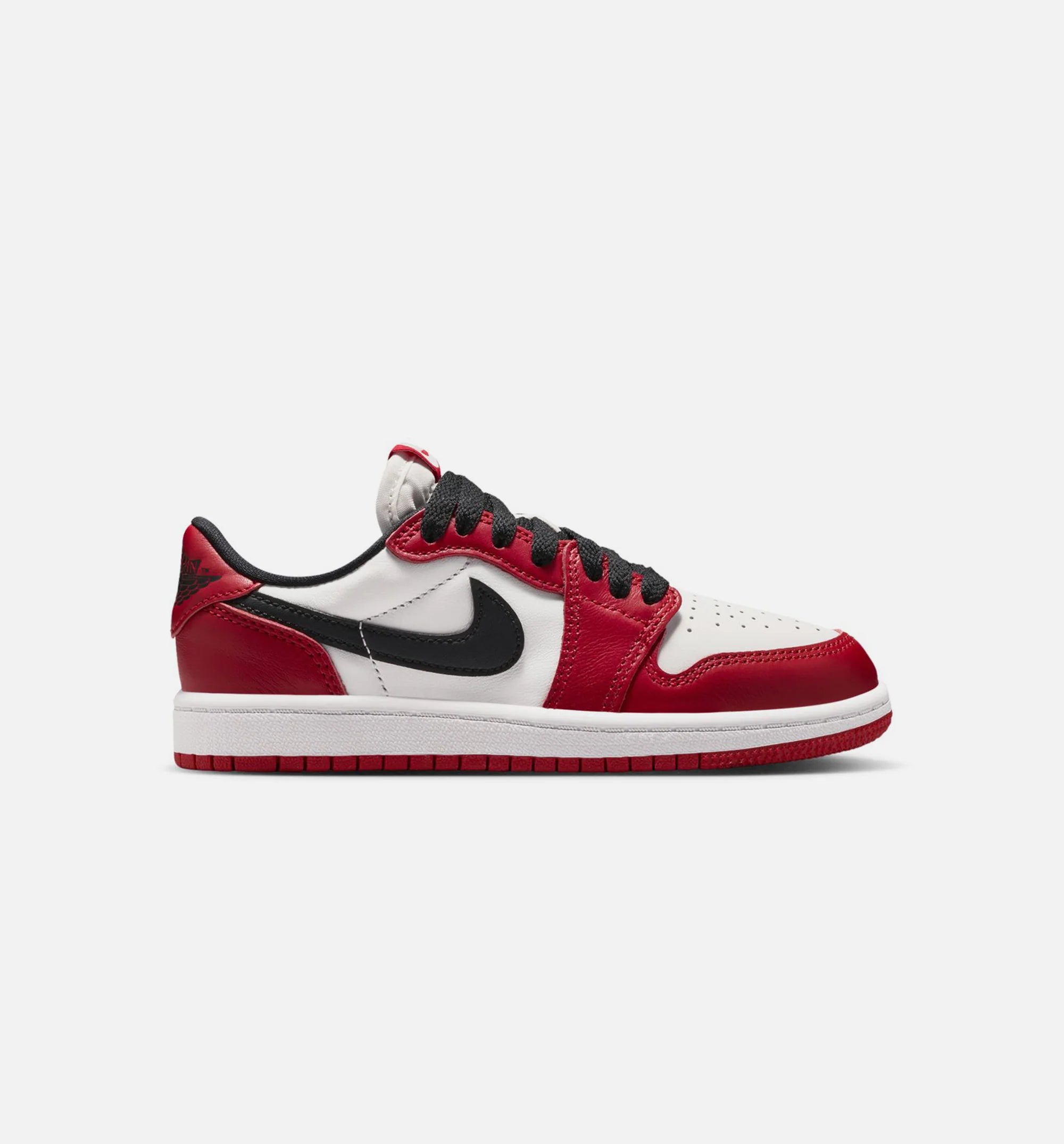 Air Jordan 1 Retro Low OG Chicago Preschool Lifestyle Shoe Varsity Red Black Summit White