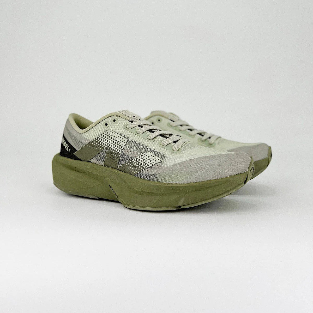 New Balance FuelCell Rebel V4 Verde militar