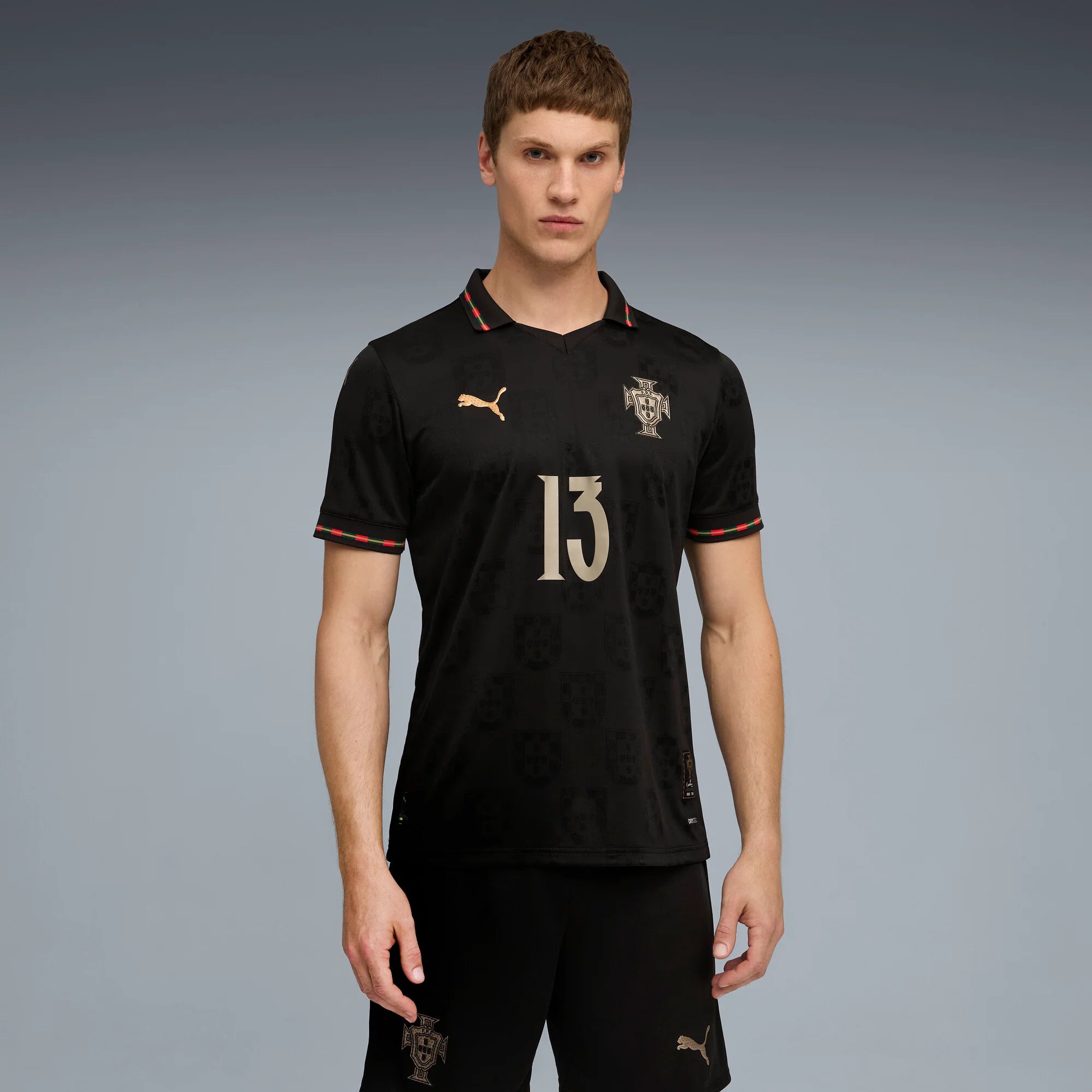 PUMA Portugal SE Authentic W BOX Mens Soccer Jersey 26 Black Gold