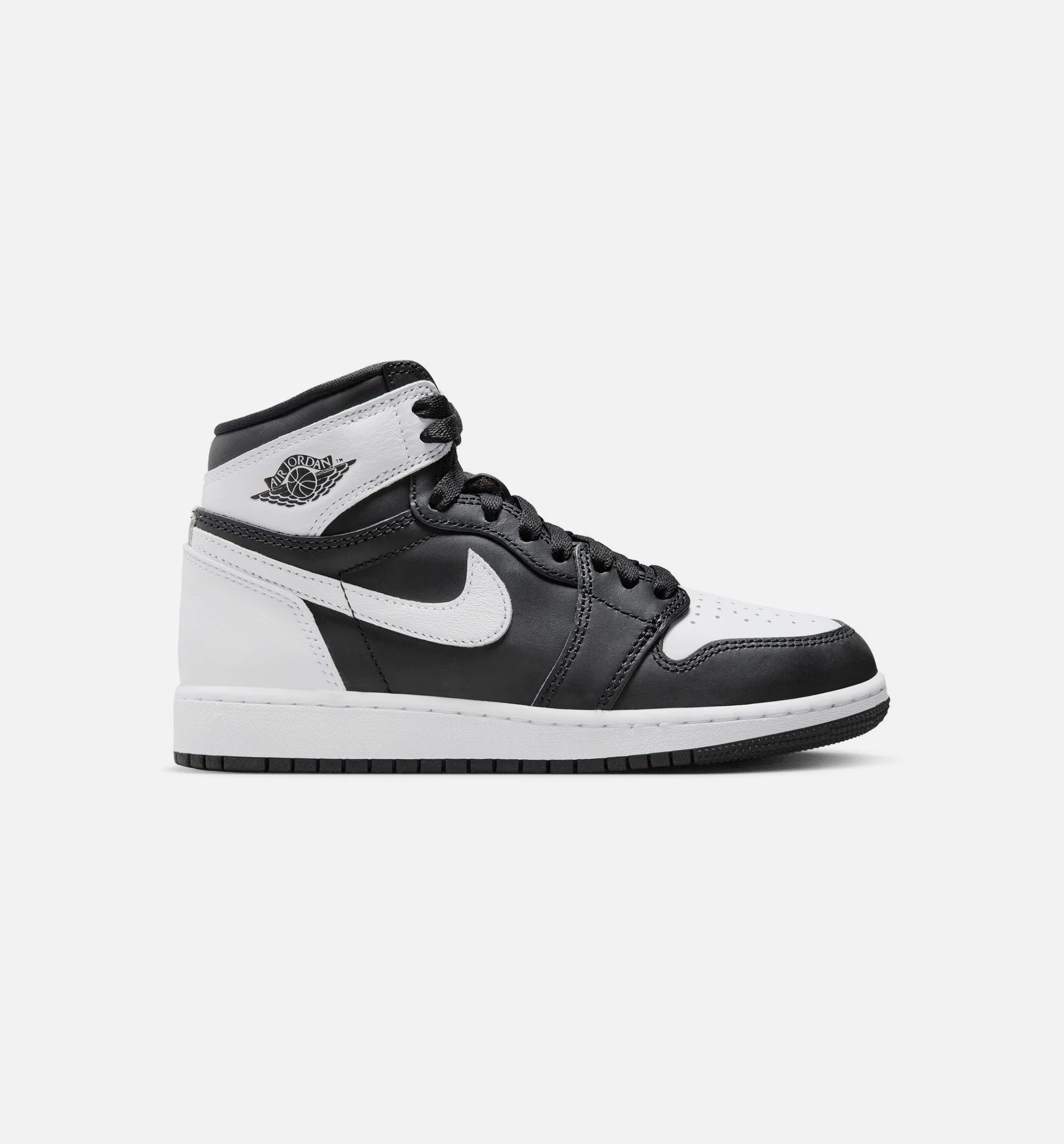 Air Jordan 1 Retro High OG Grade School Lifestyle Shoe Black White