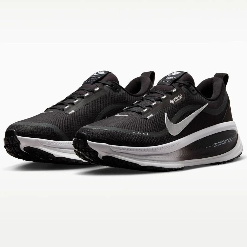Nike Vomero 18 GORE TEX Preto Branco