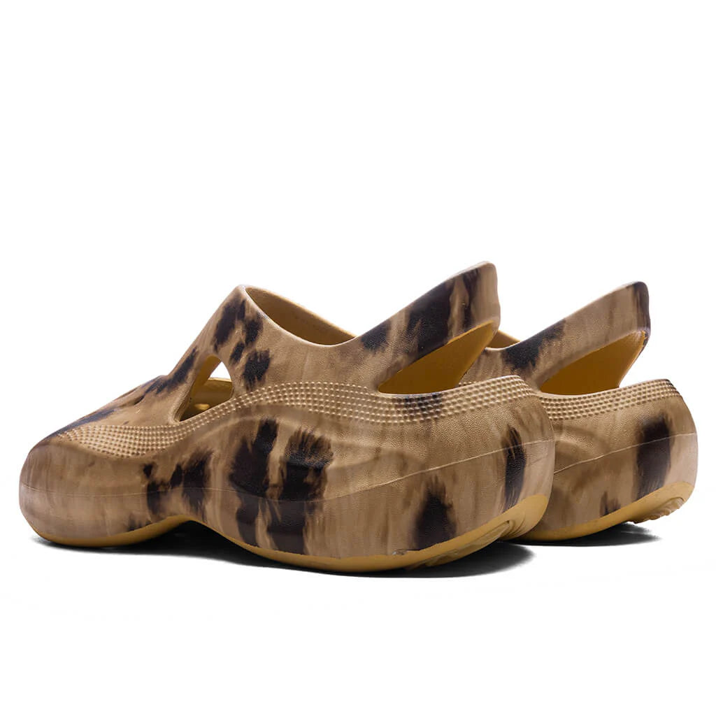Crocs x Dingyun Zhang Diffuser Desert Grass