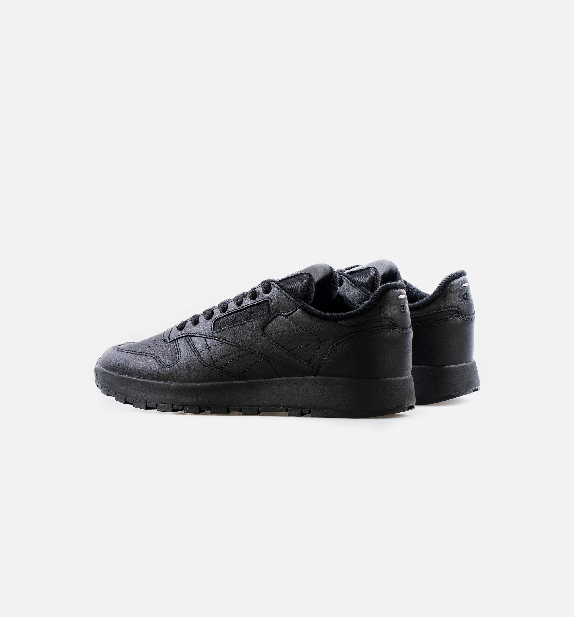 Maison Margiela Classic Leather Tabi Mens Lifestyle Shoe Black