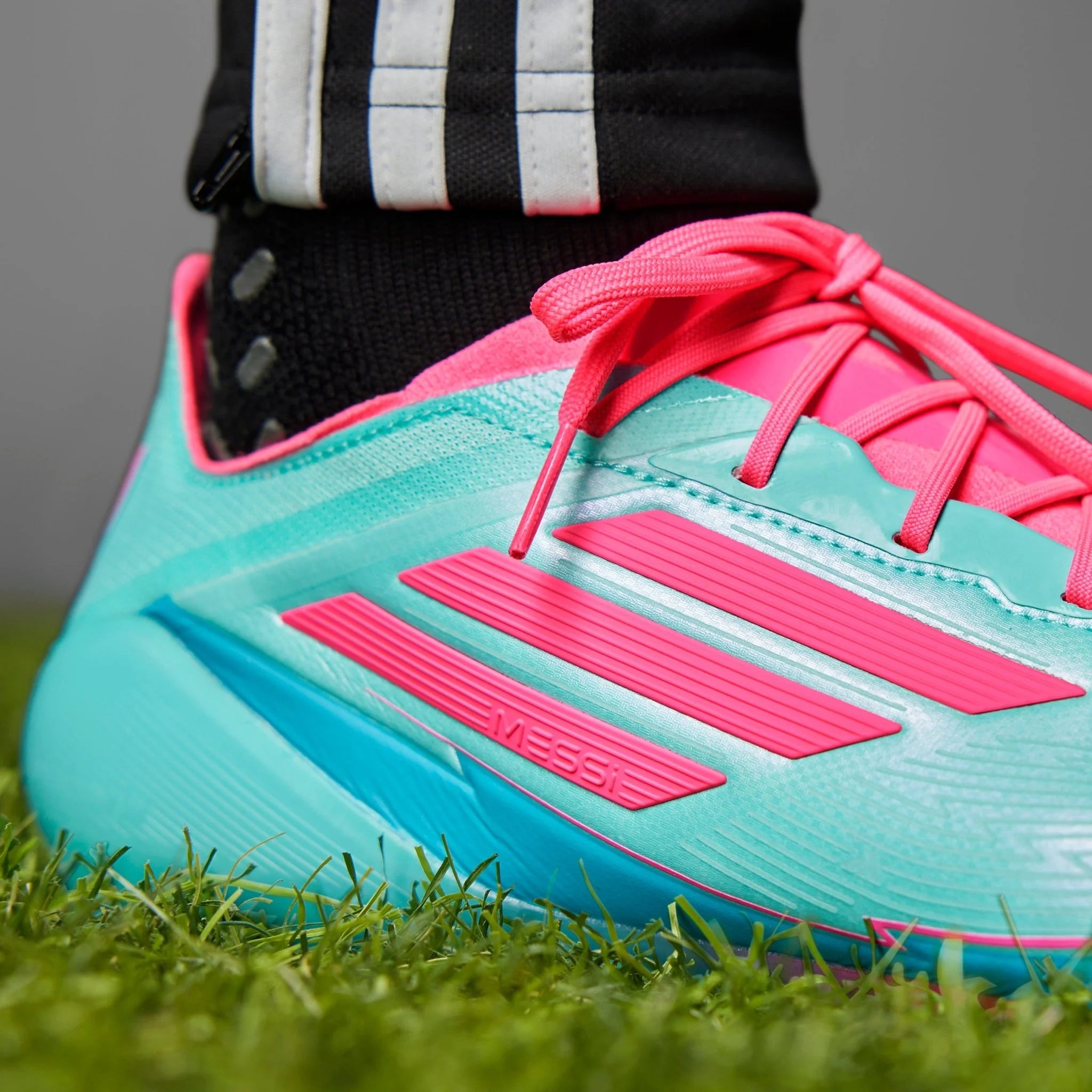 adidas F50 Elite Messi Firm Ground Boots Aqua Pink