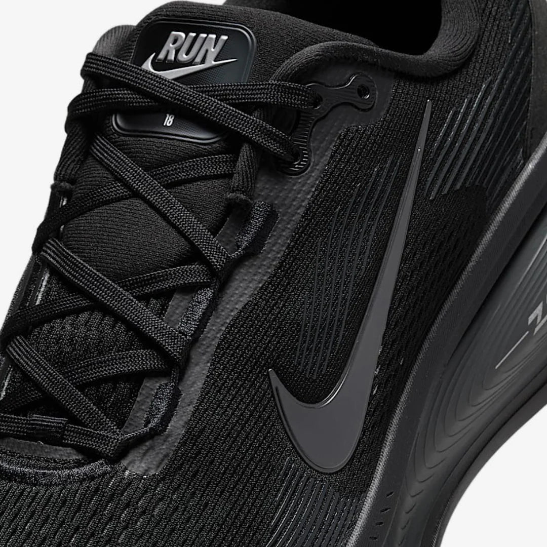 Nike Vomero 18 Preto