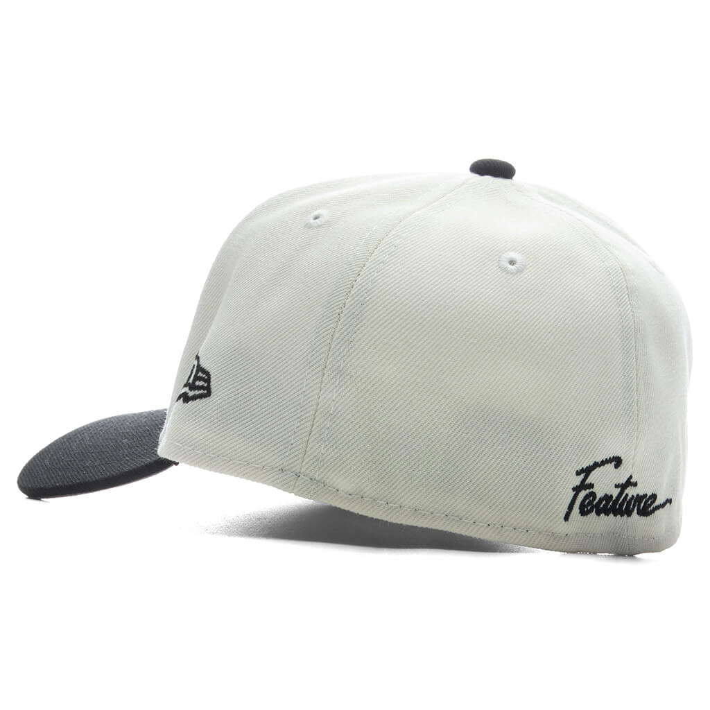 FEATURE x New Era 59FORTY Curved A Frame Fitted Old English F Chrome Black
