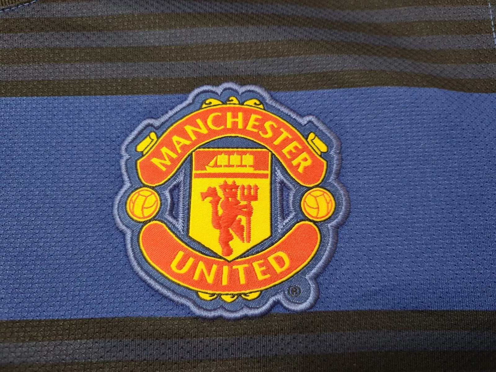 Nike Manchester United Away Youth Jersey 2011 12 Royal Black