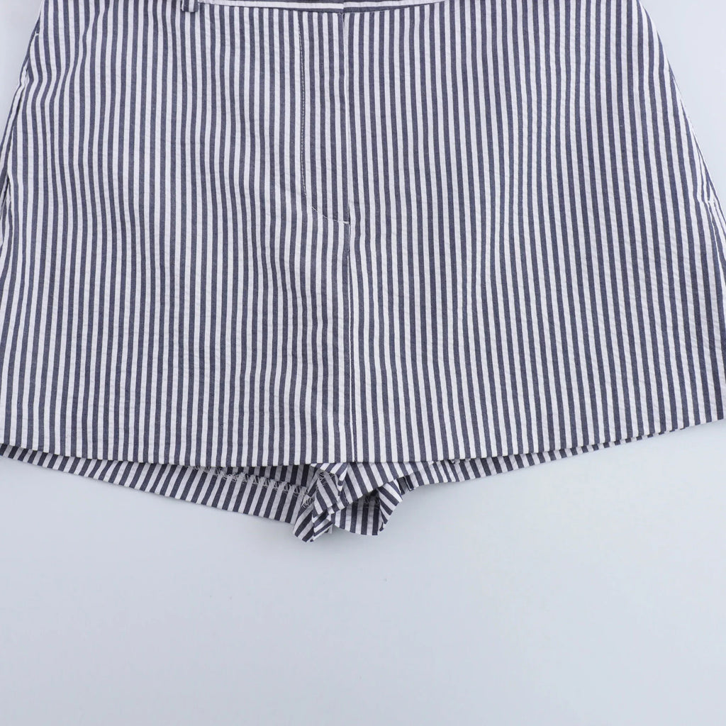 Short Saia Listrado Malu