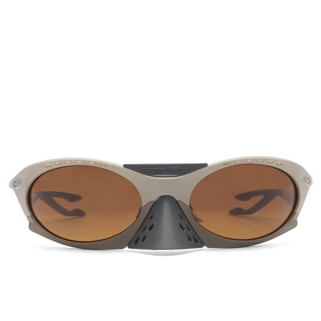 Oakley Plantaris Matte Sand Prizm Brown Gradient