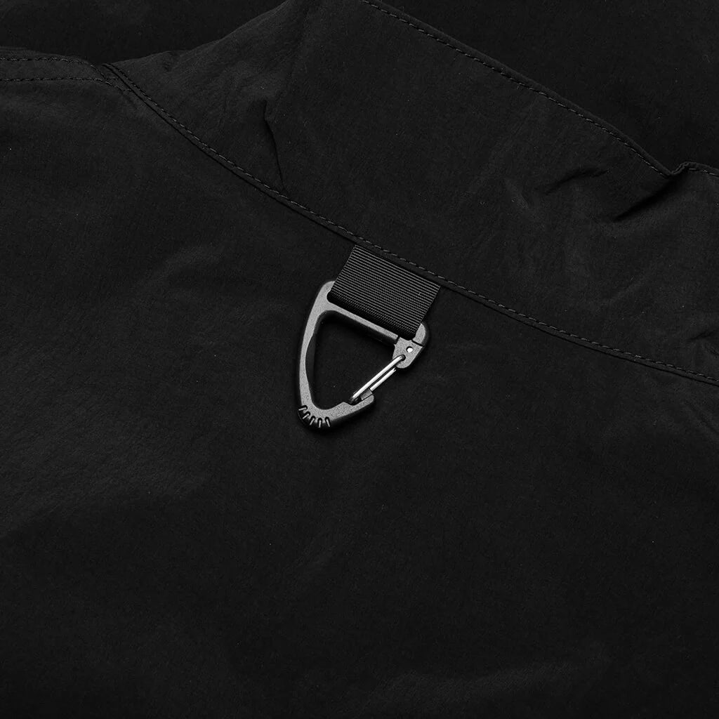 Nylon Typewriter Vest Black