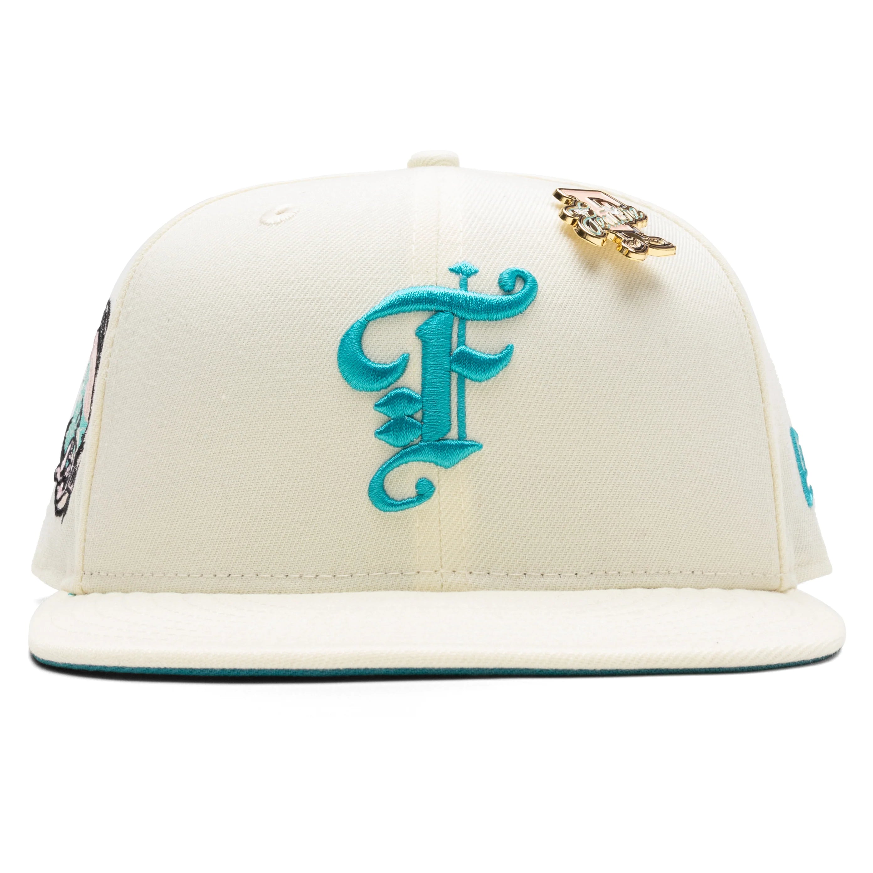 Feature x New Era 59FIFTY Fitted Old English F La Jolla Chrome White Aqua