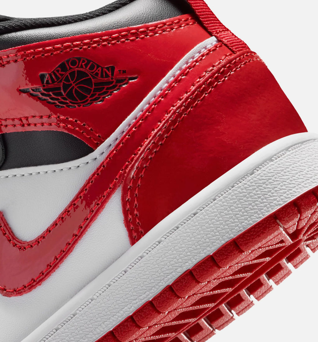 Air Jordan 1 Mid SE Preschool Lifestyle Shoe Black White Varsity Red