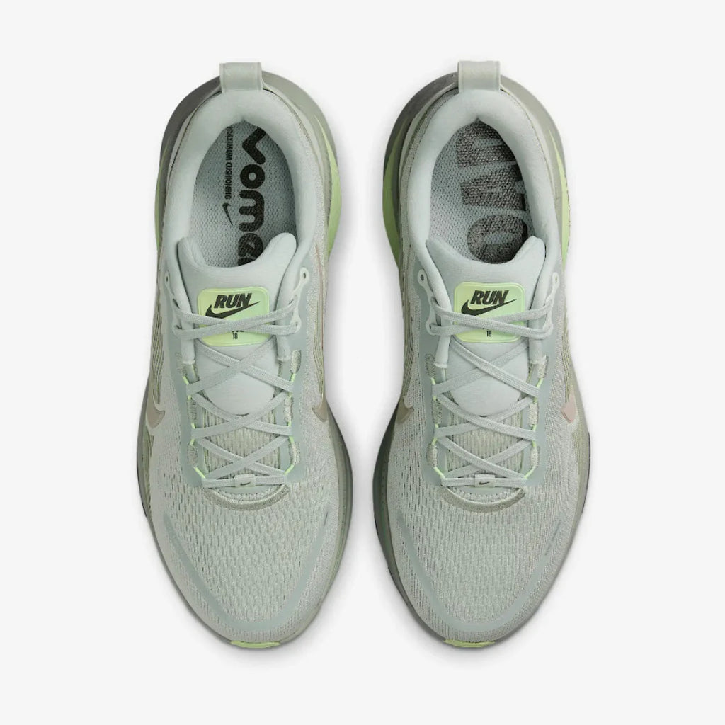 Nike Vomero 18 Verde Oliva