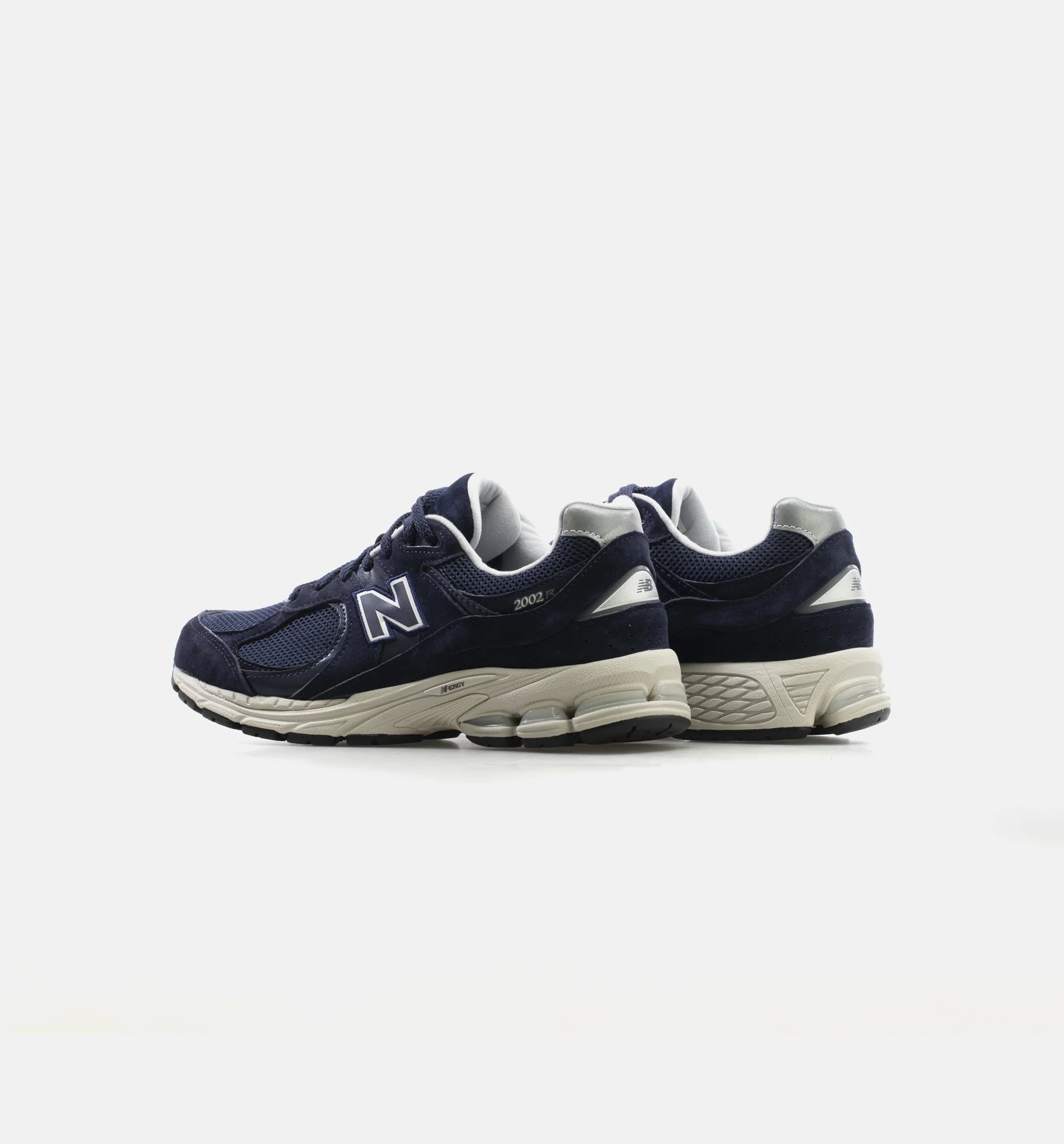 2002R Mens Lifestyle Shoe Navy White