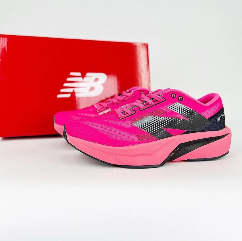 New Balance FuelCell Rebel V4 Rosa