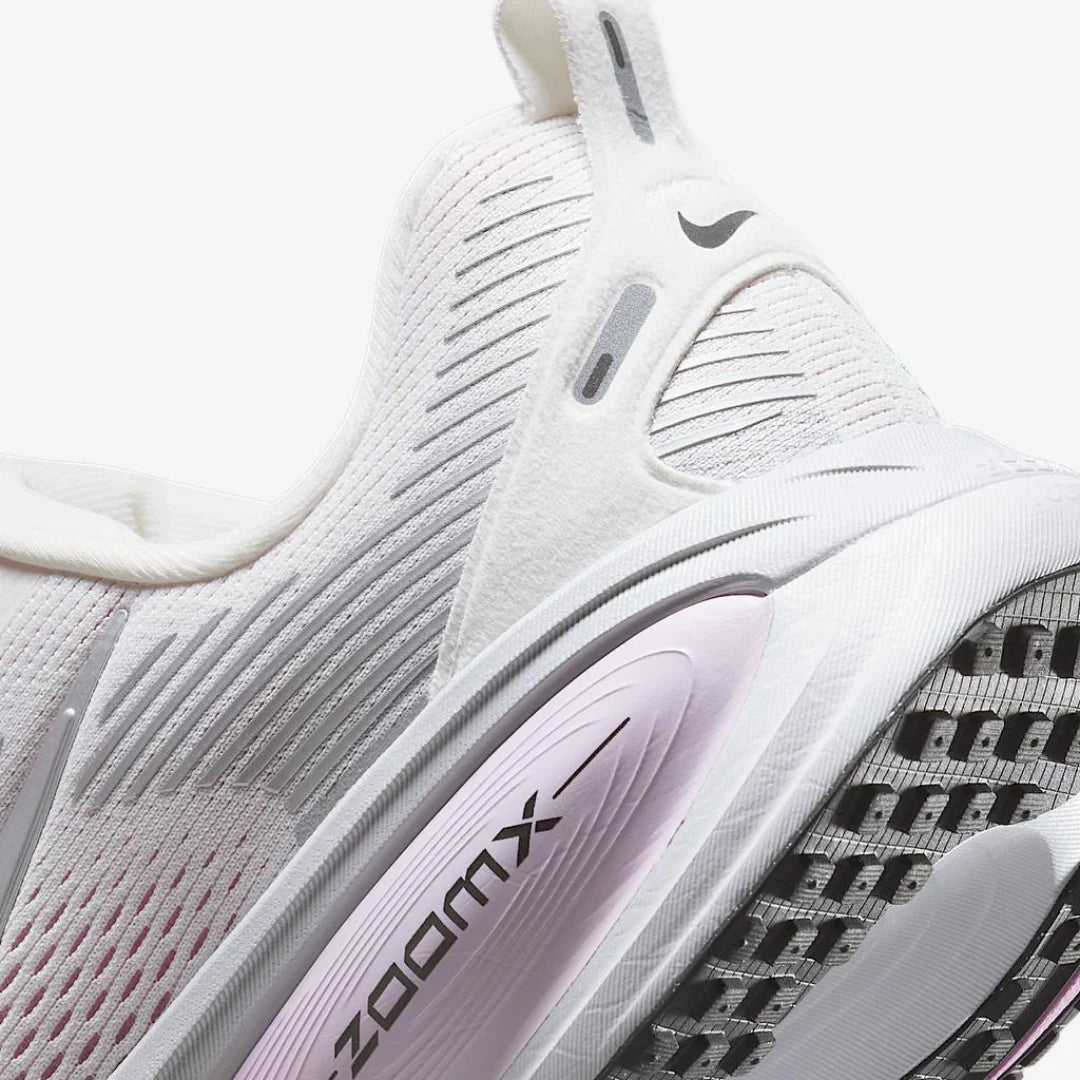 Nike Vomero 18 Cinza Rosa Claro