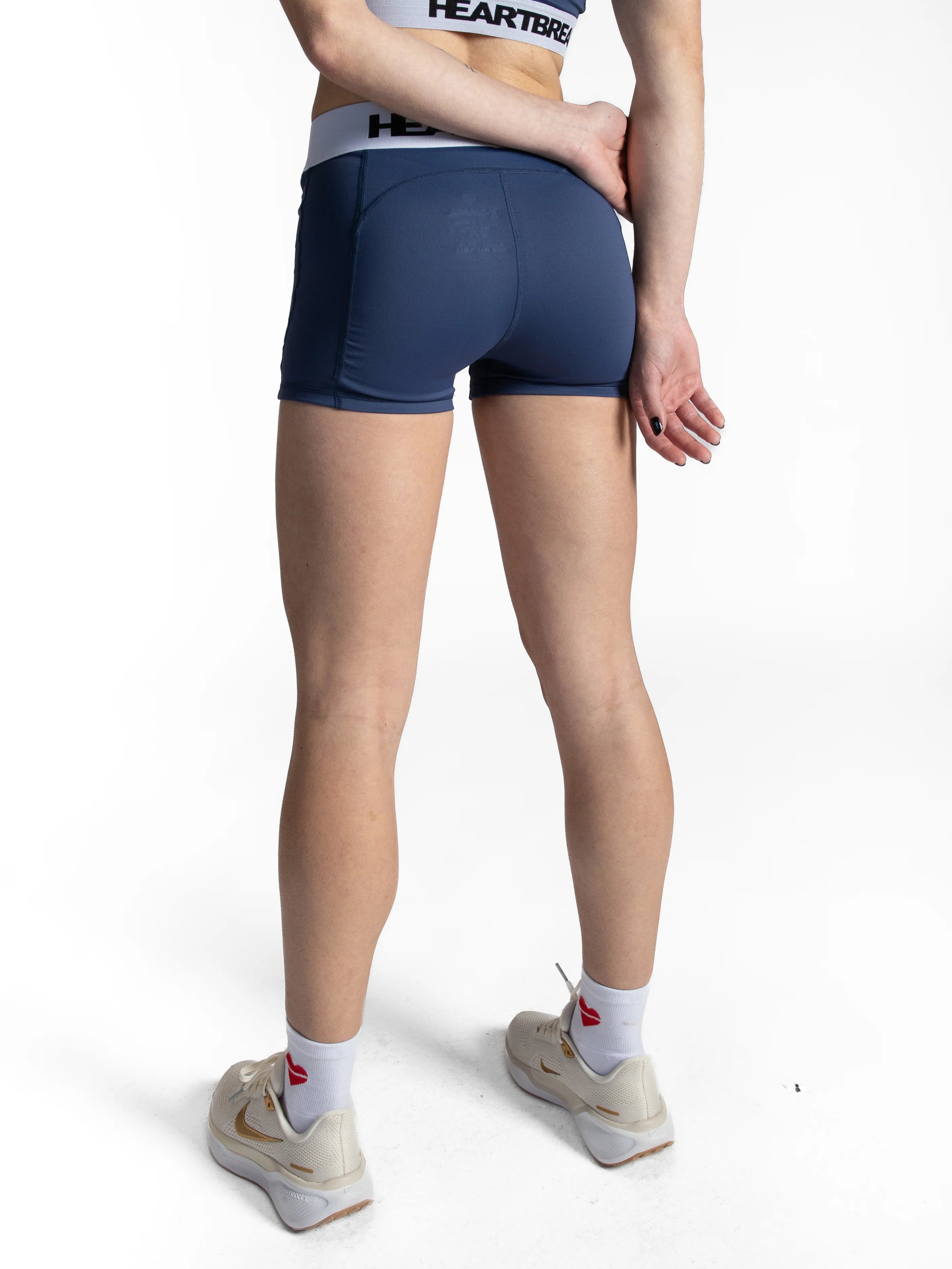 Heartbreak Womens Sendy 25 Shorts
