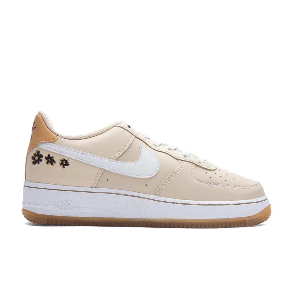 Air Force 1 LV8 2 GS Sanddrift White Twine
