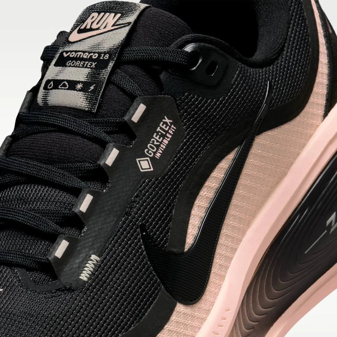 Nike Vomero 18 GORE TEX Preto Rosa Claro