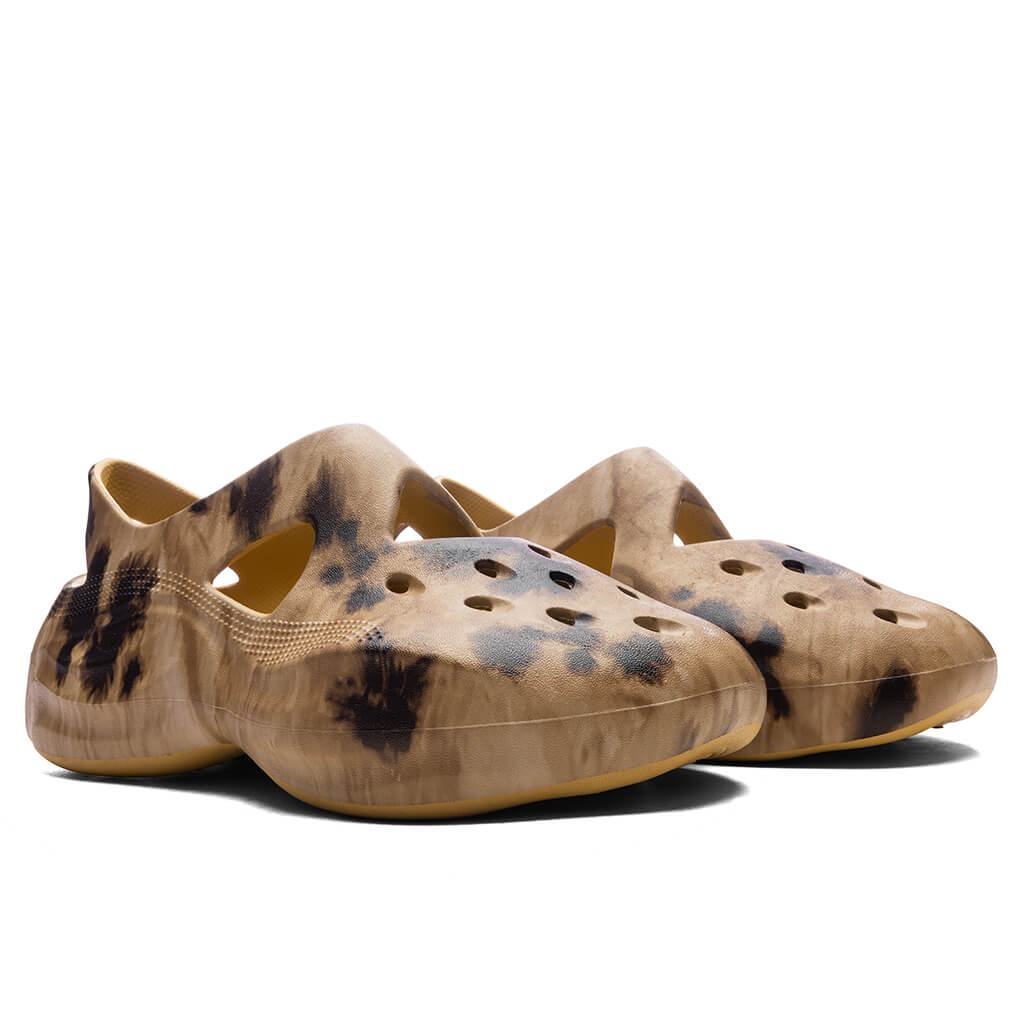 Crocs x Dingyun Zhang Diffuser Desert Grass