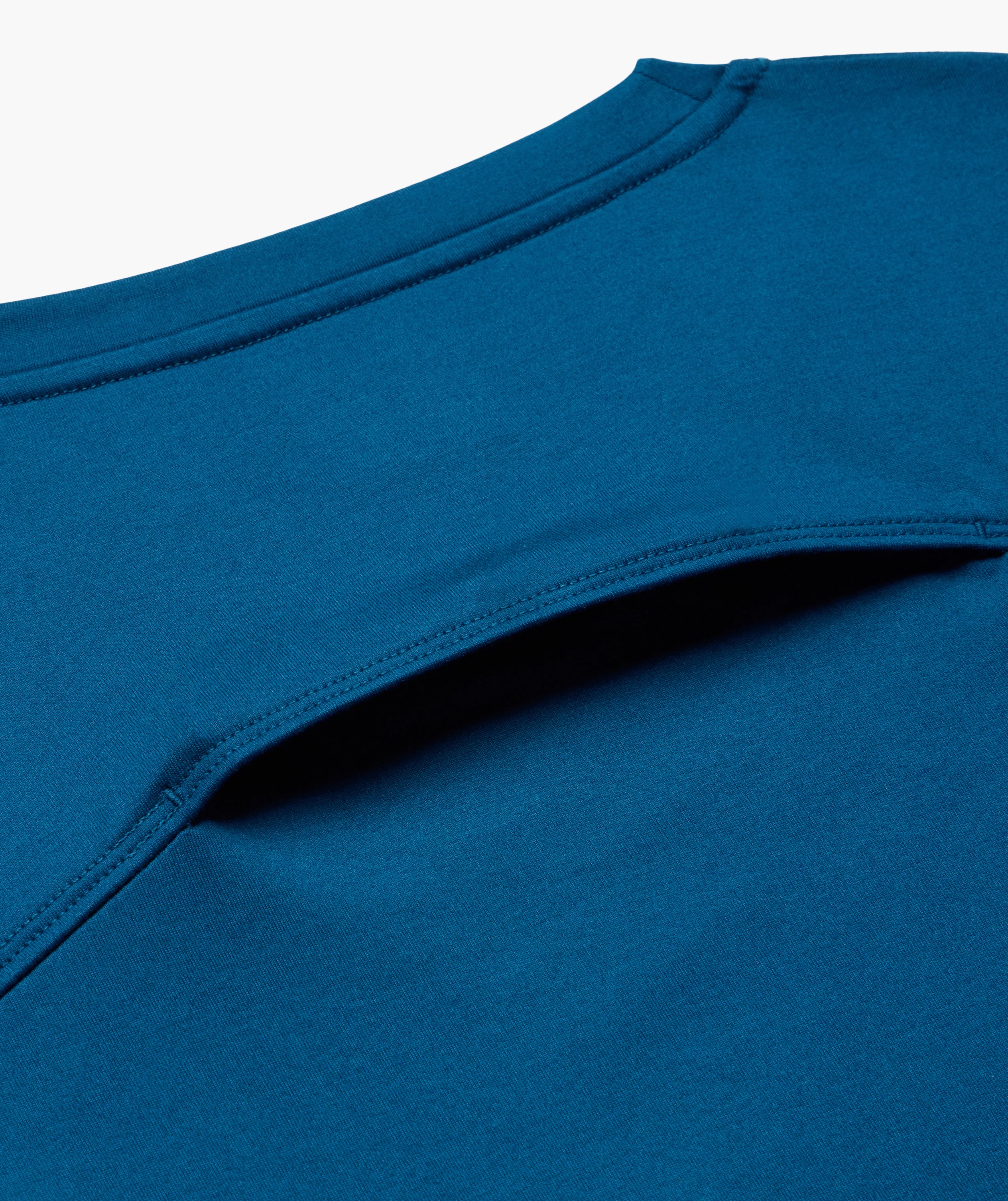 LONG SLEEVE ACTIVEWEAR TOP