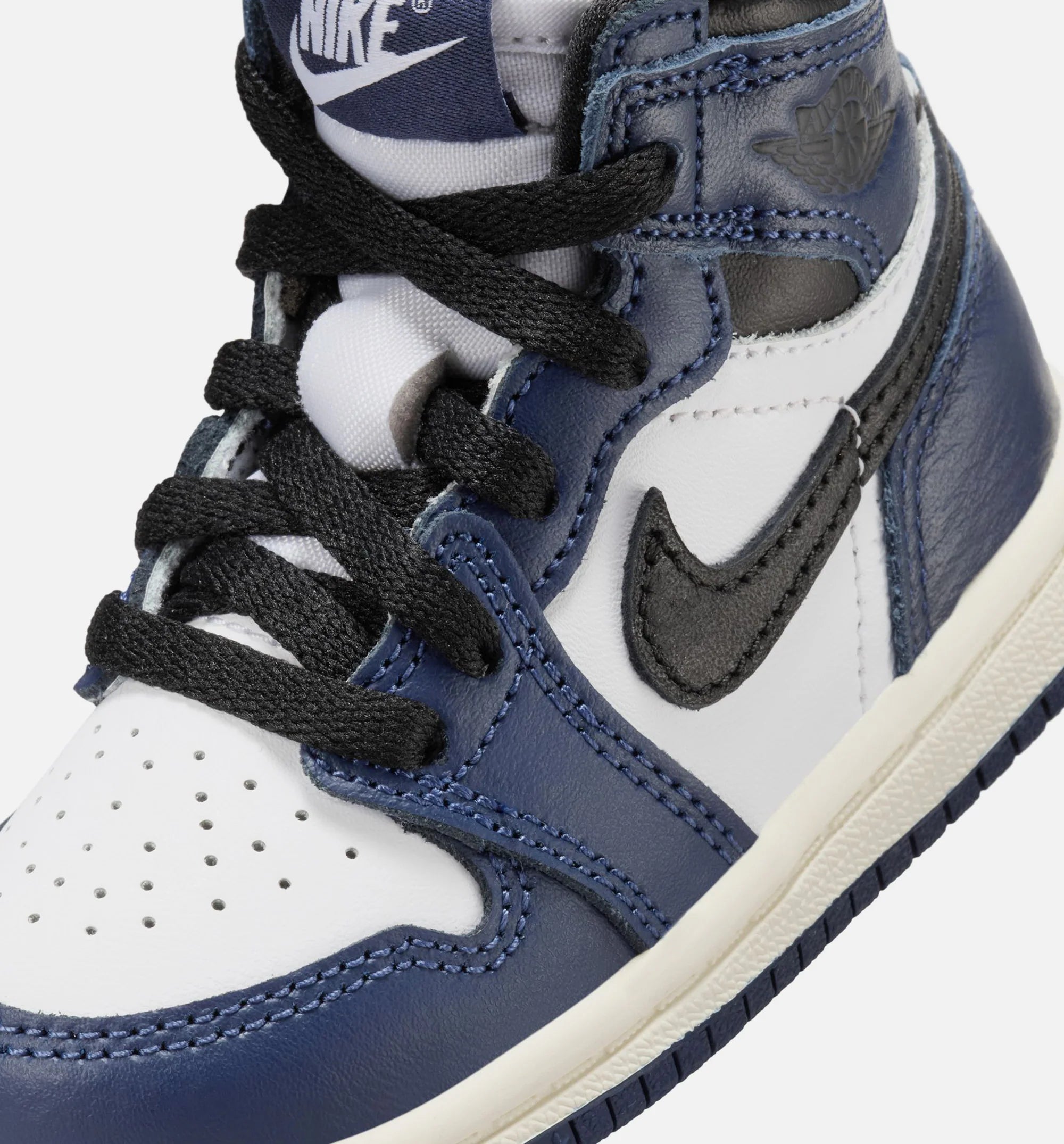 Air Jordan 1 Retro High OG Midnight Navy Infant Toddler Lifestyle Shoe Midnight Navy White