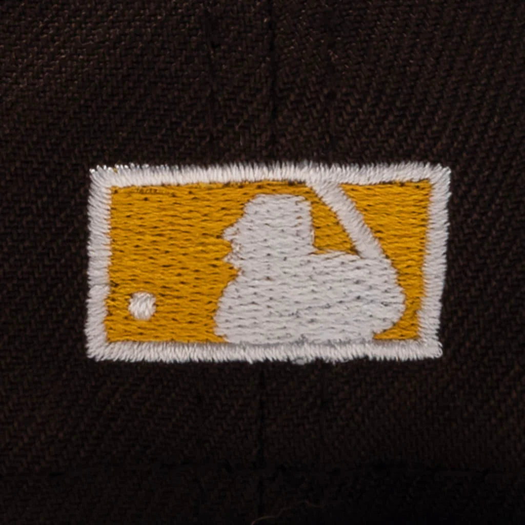 FEATURE x New Era 59FIFTY Fitted SD Padres Cooperstown Walnut Black Cotton Pink
