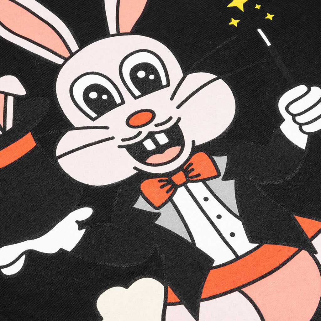 Feature x Carrots x Freddie Gibbs Rabbit Hat L S Tee Black