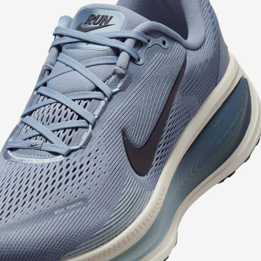 Nike Vomero 18 Azul Jeans
