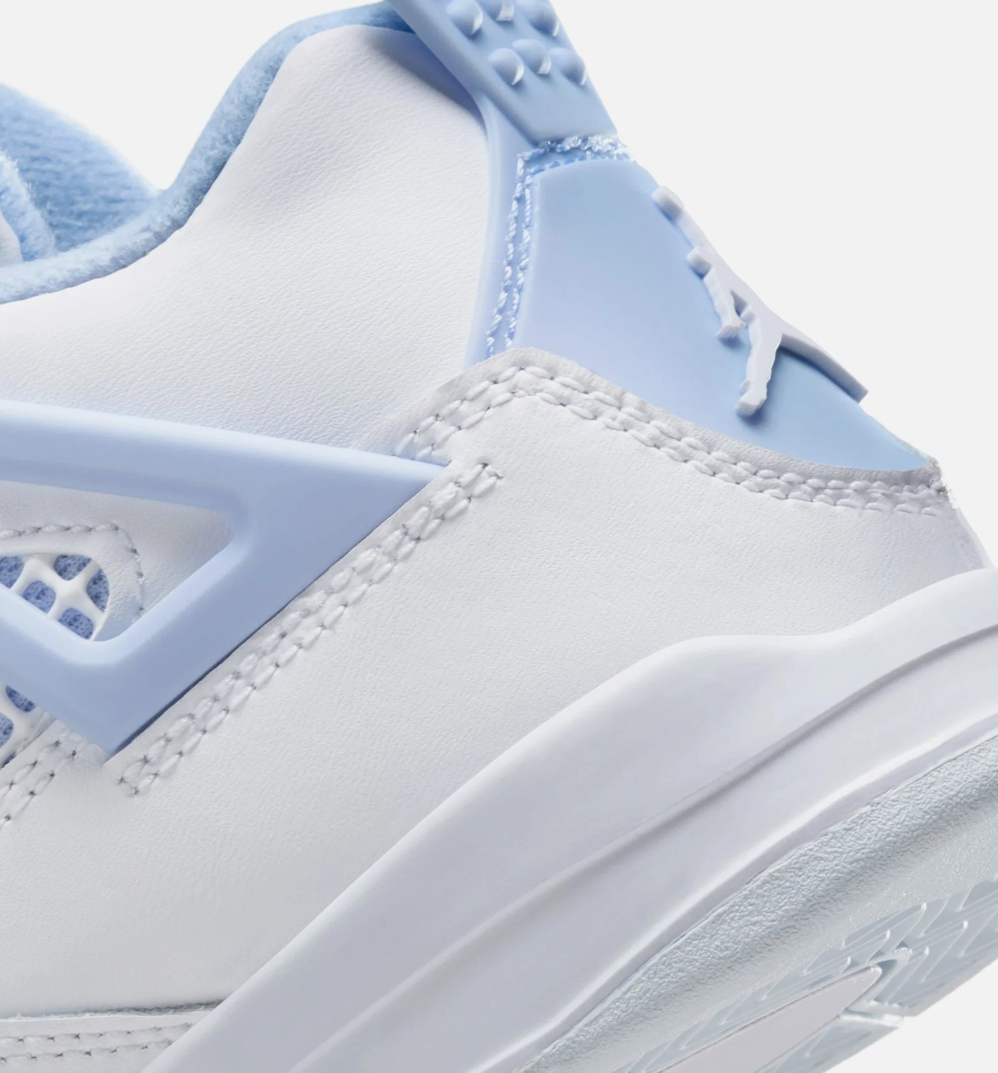 Air Jordan 4 Retro Aluminum Preschool Lifestyle Shoe White Aluminum Blue Tint Oil Green