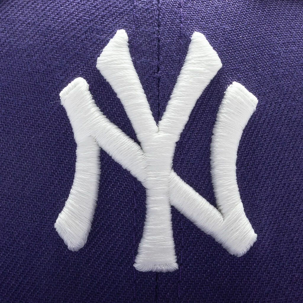 Feature x New Era Northern Lights 59FIFTY Fitted New York Yankees
