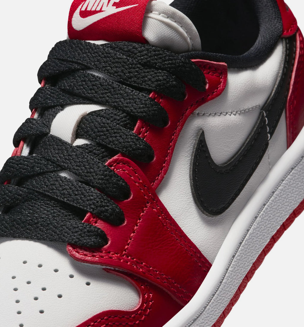 Air Jordan 1 Retro Low OG Chicago Preschool Lifestyle Shoe Varsity Red Black Summit White