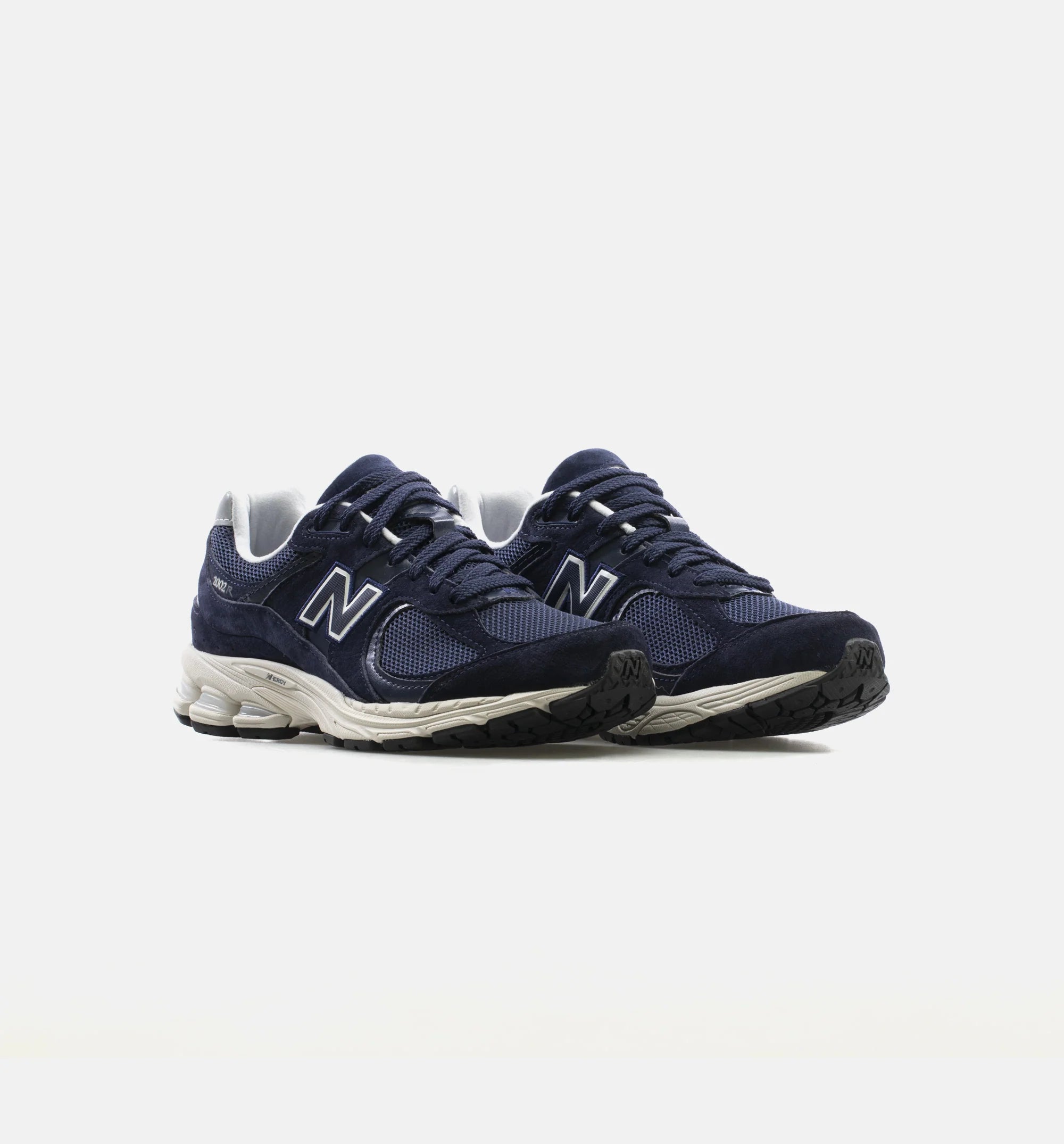 2002R Mens Lifestyle Shoe Navy White