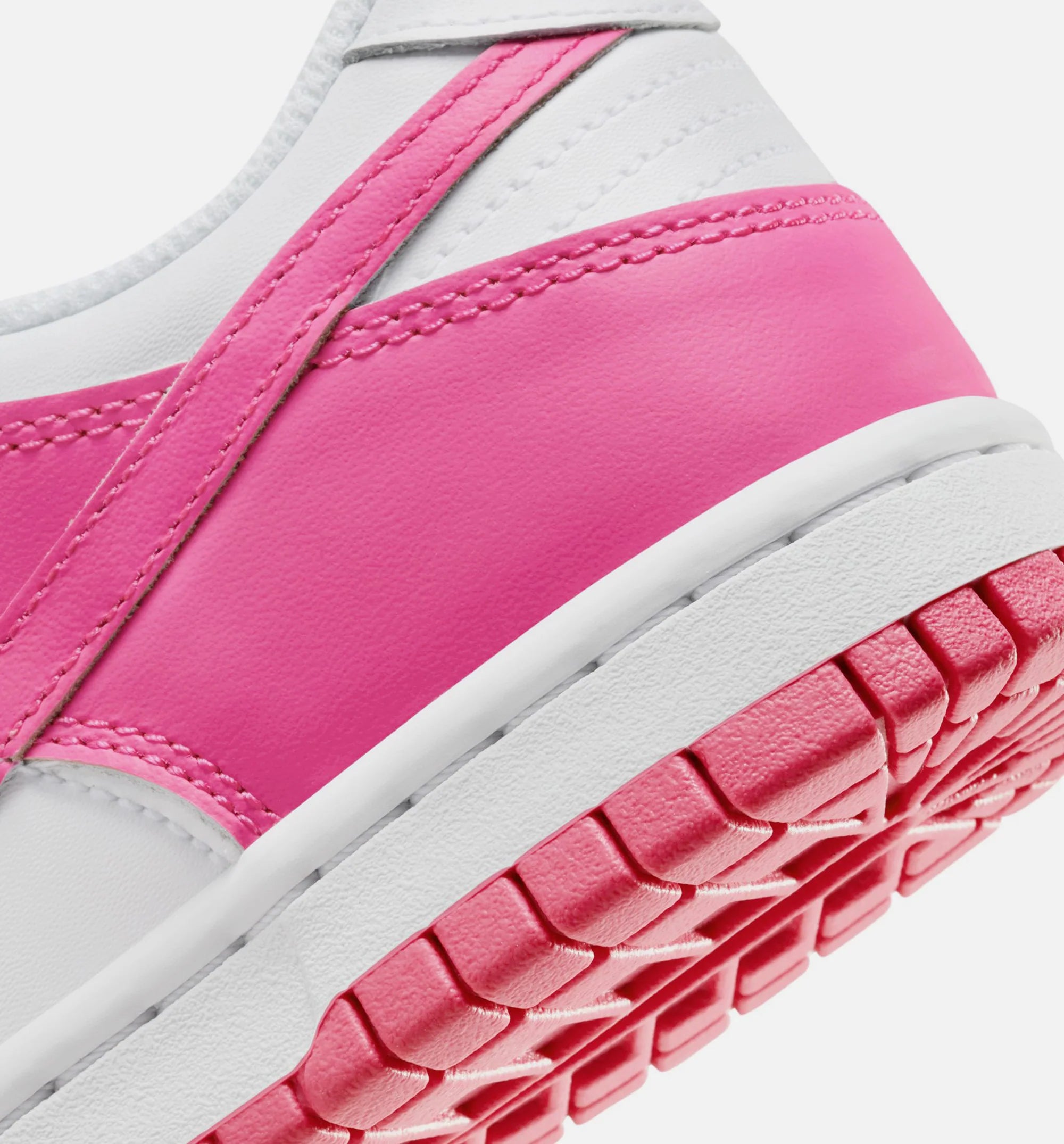 Dunk Low Laser Fushsia Grade School Lifestyle Shoe White Laser Fuchsia