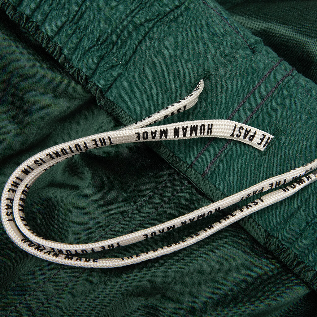 Game Shorts Green