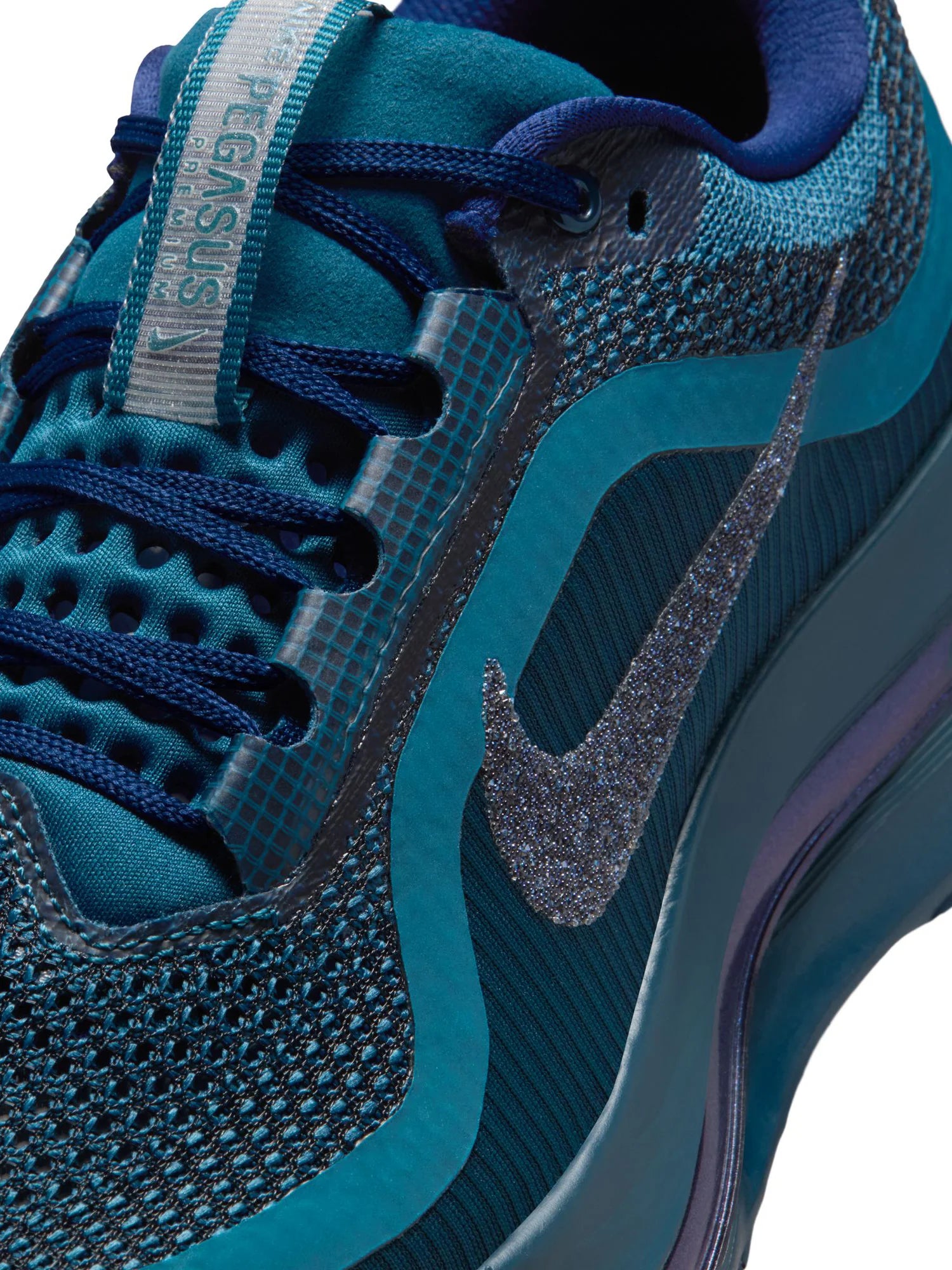 Nike Pegasus Premium Womens Shoes