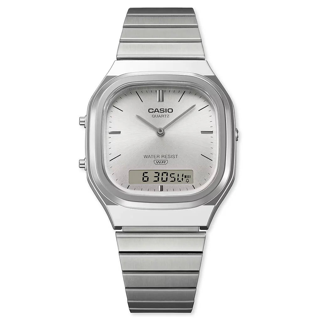 AQ240E 7A Vintage Silver