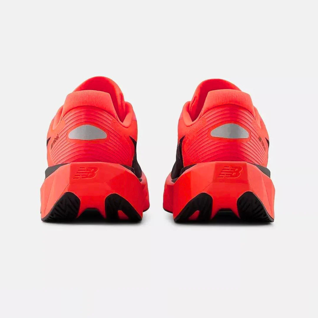 New Balance Fuelcell Rebel V5 Urgent Red Black
