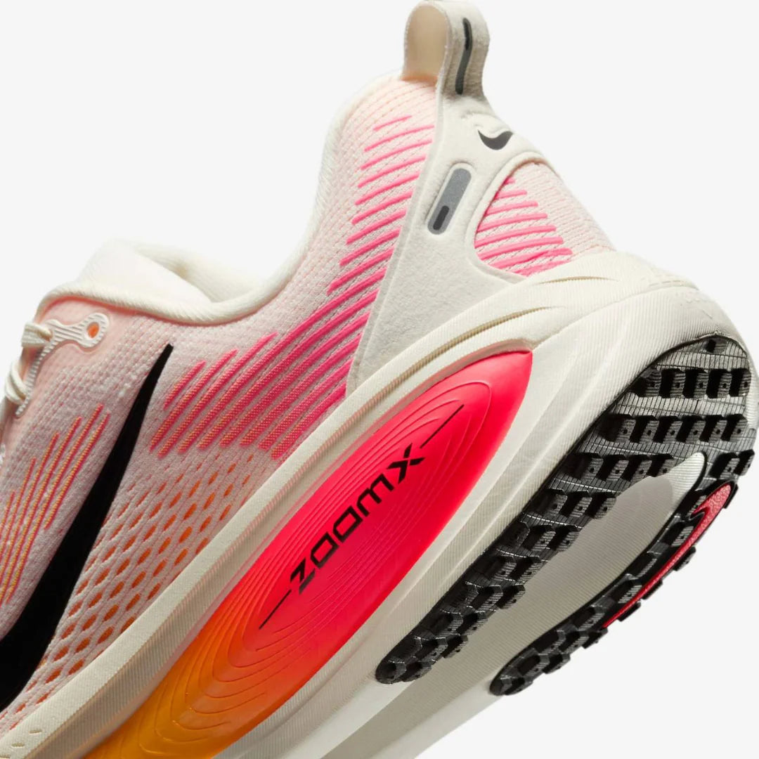 Nike Vomero 18 Branco Laranja