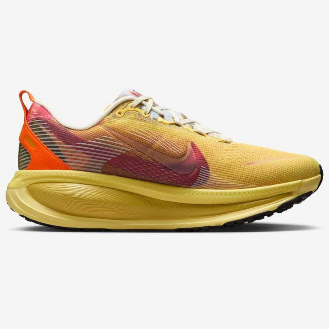 Nike Vomero 18 SE Amarelo