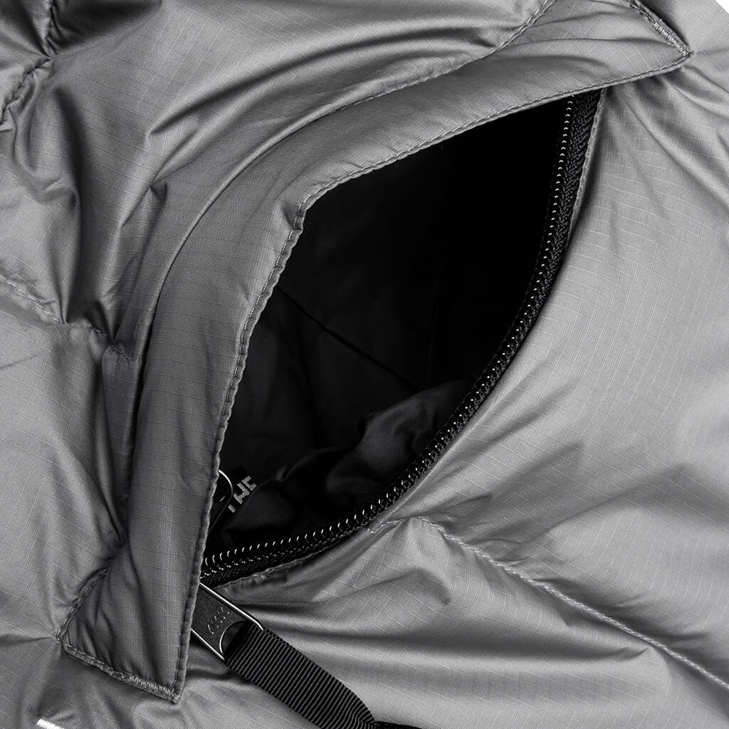 1996 Retro Nuptse Vest Smoked Pearl