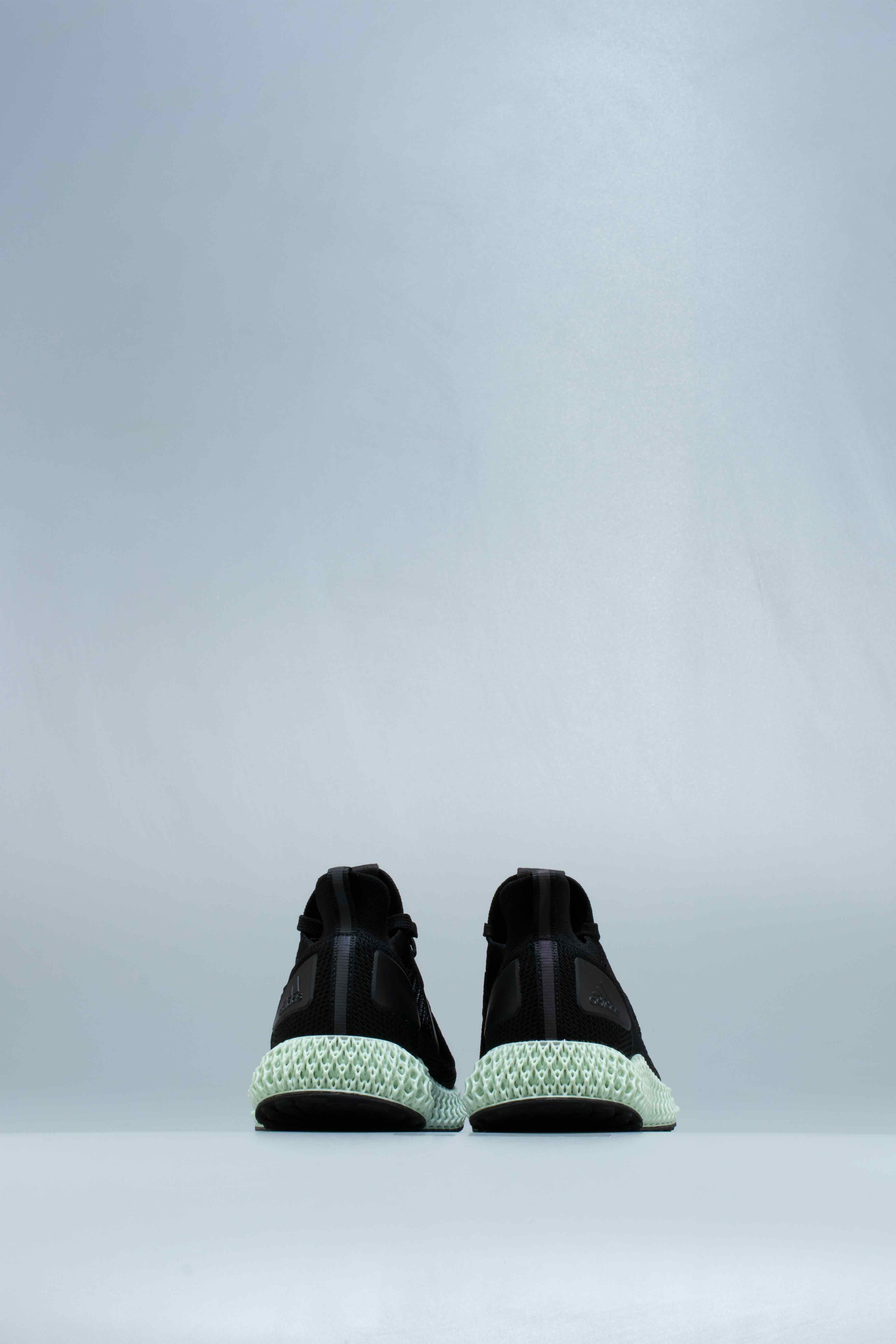 Alphaedge 4D Mens Running Shoe Black Core Black Carbon