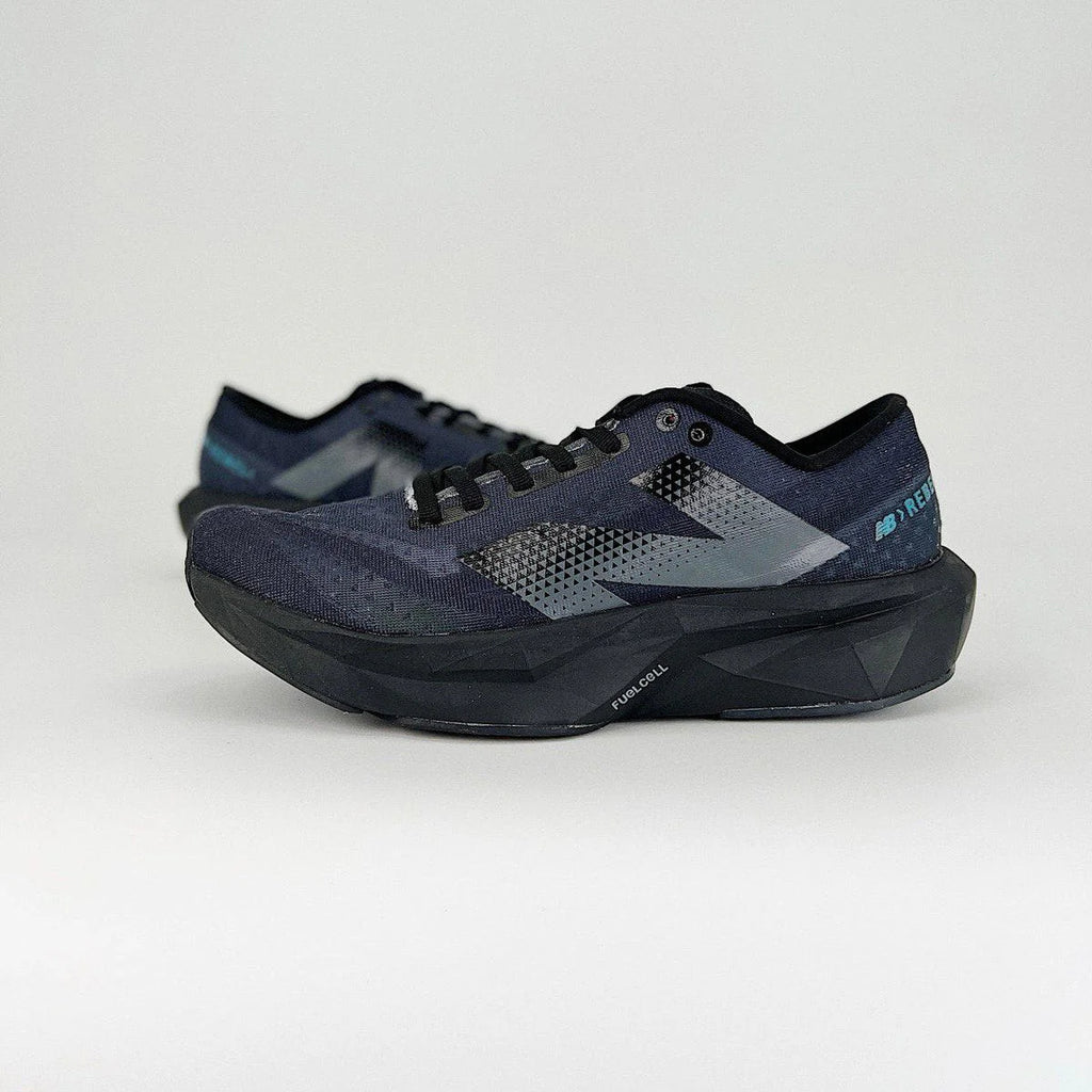 New Balance FuelCell Rebel V4 Balck Preto