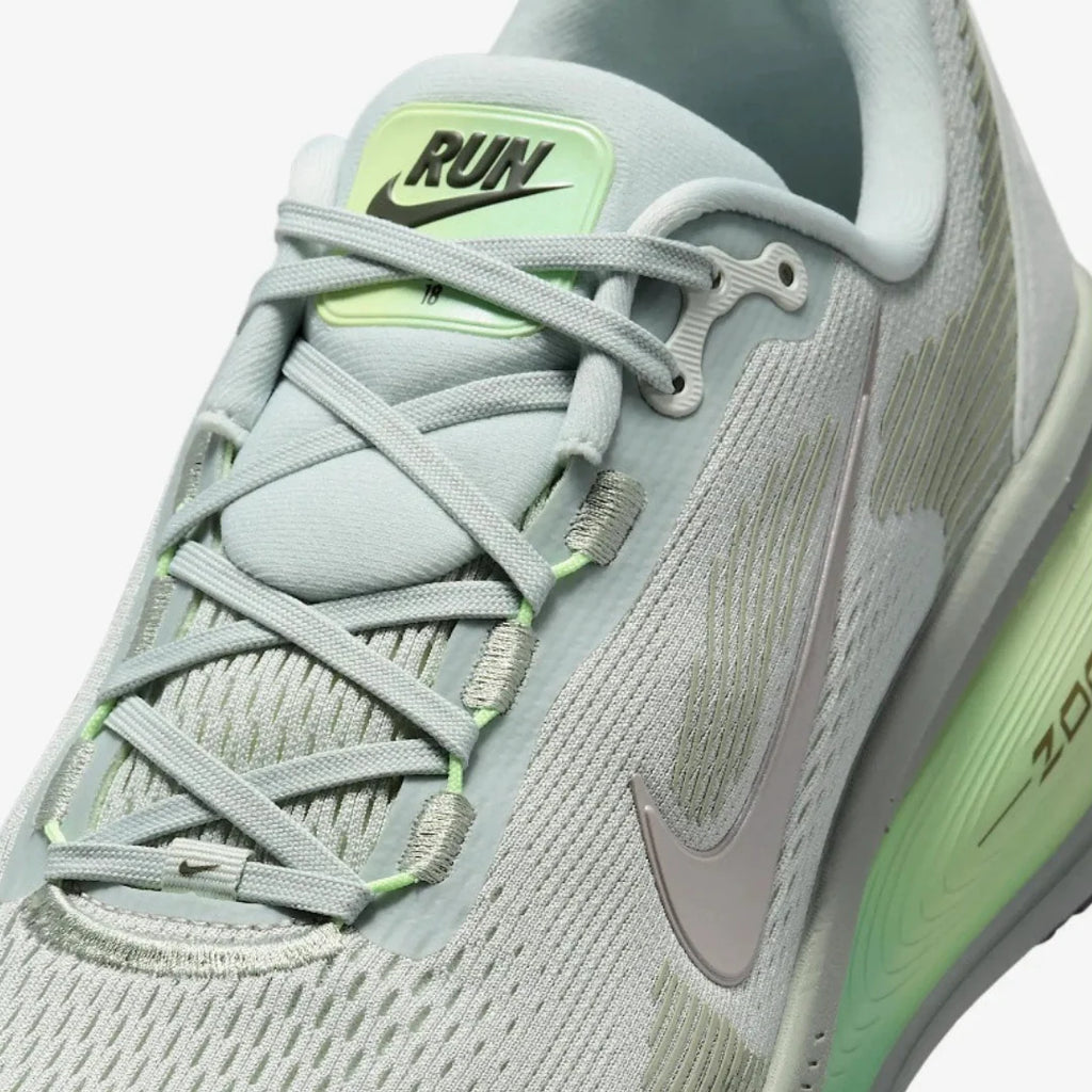 Nike Vomero 18 Verde Oliva