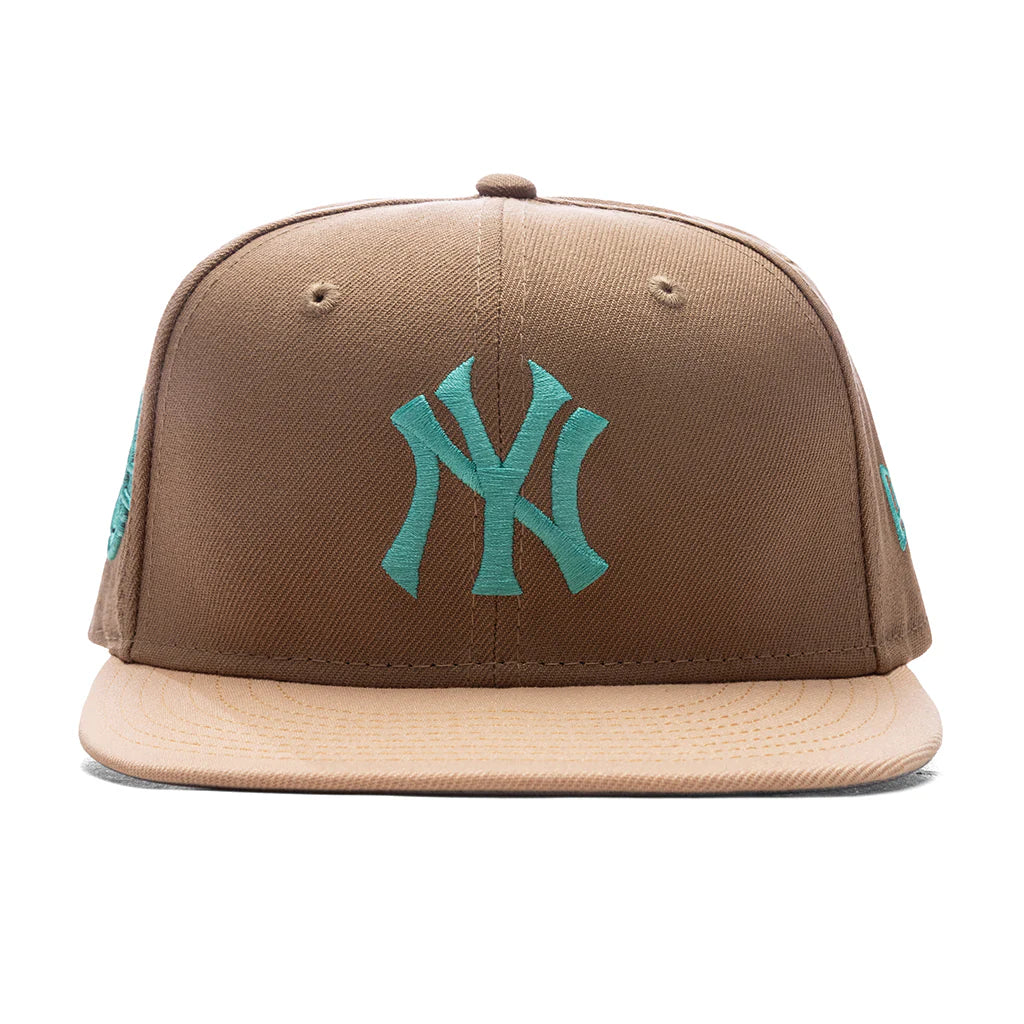 FEATURE x New Era 59FIFTY Fitted NY Yankees 100th Anniversary Khaki Pecan